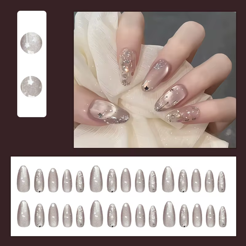 Faux ongles moyens pour femmes