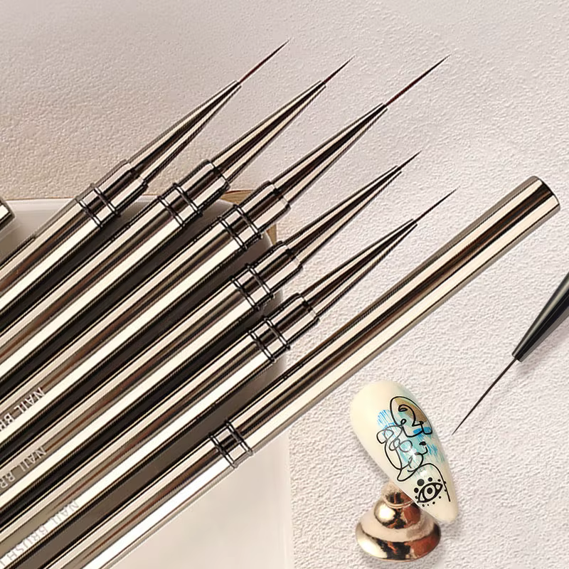 Pinceaux pour nail art