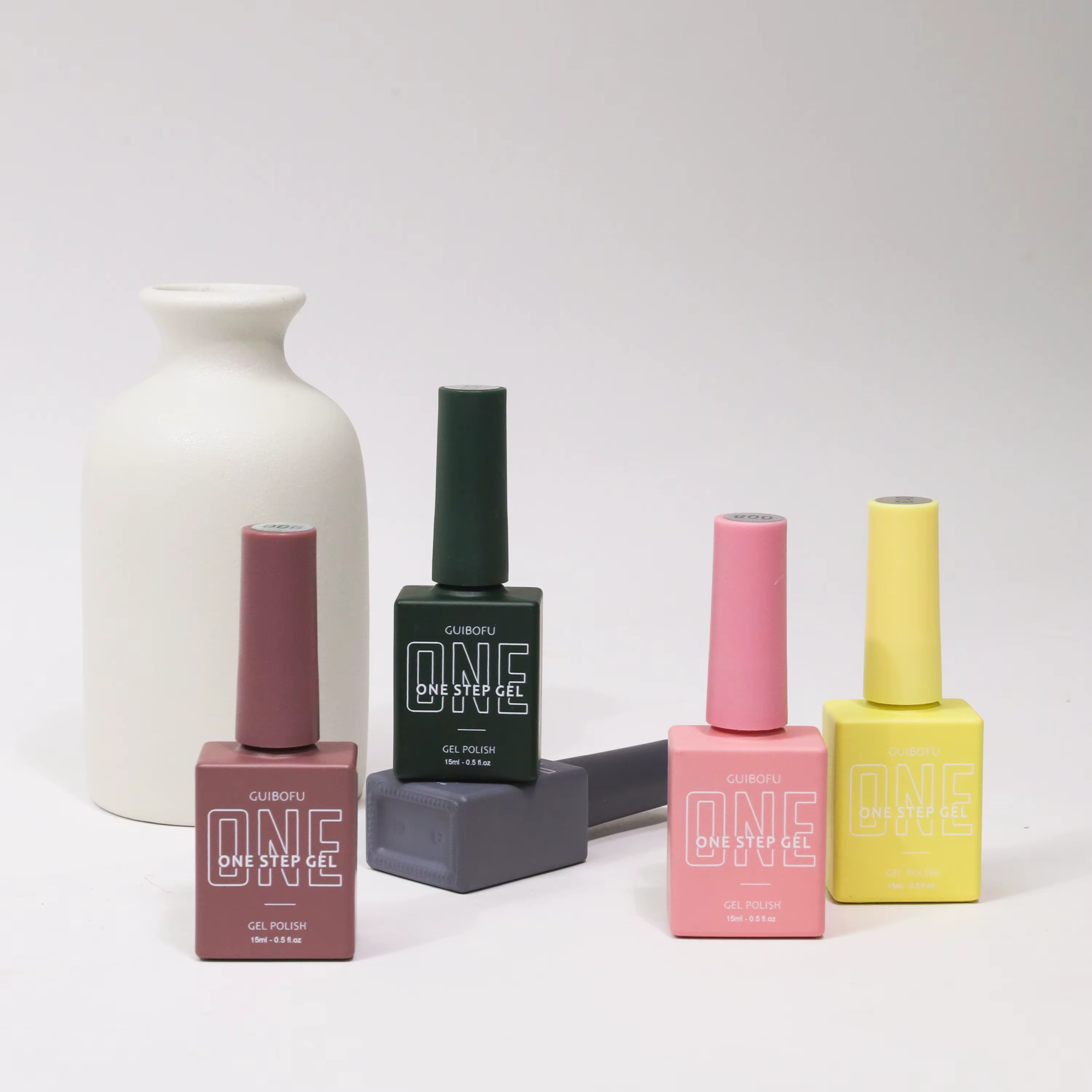 Gel 3 en 1 One Step Gel (pas besoin de couche de finition ni