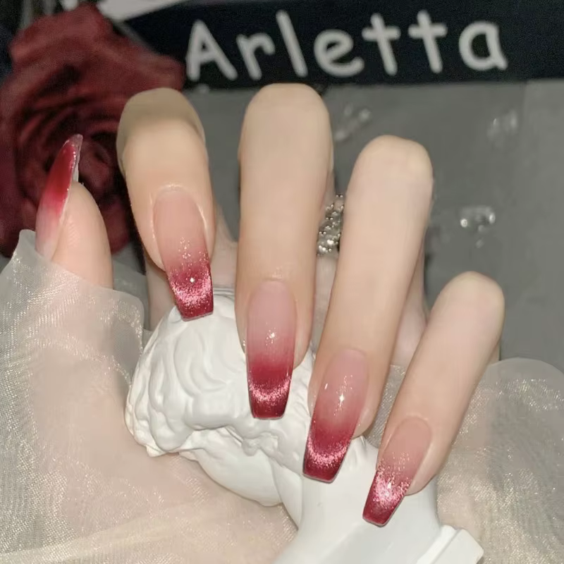Faux ongles French Coffin N64.avec colle