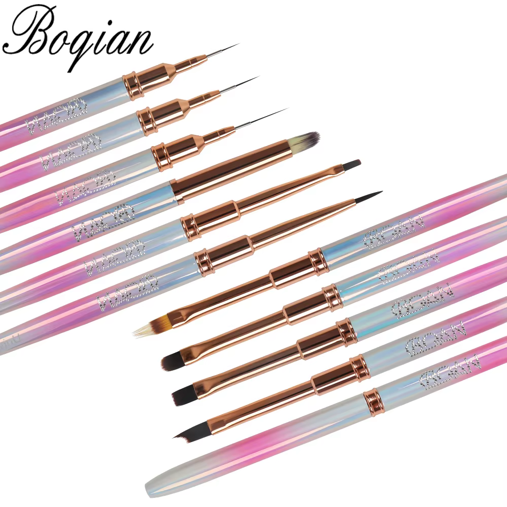 BQAN brosse à ongles nacrée