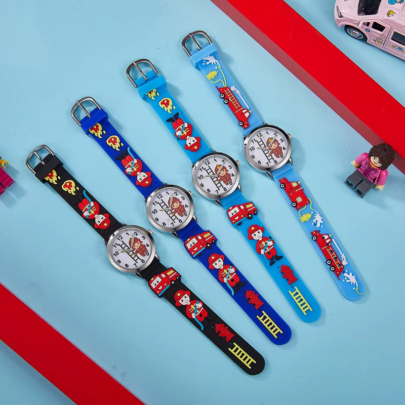 Montre de pompier pour enfants, camion de pompier de dessin animé 3D, bracelet en Silicone souple, Durable pour garçons et filles âgés de 3 à 12 ans, cadeaux d'anniversaire