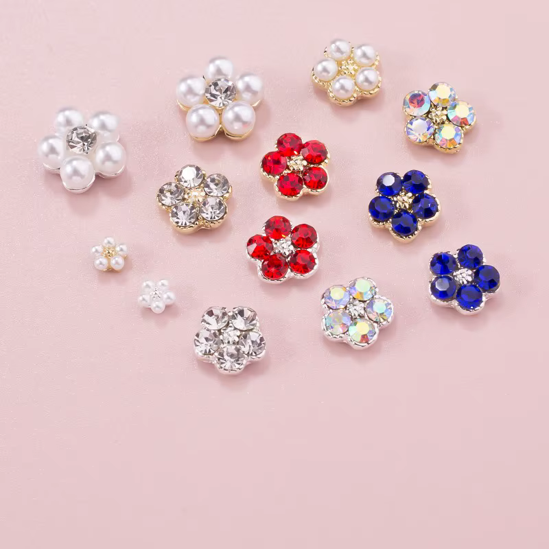 Décoration d'ongles en diamant coloré