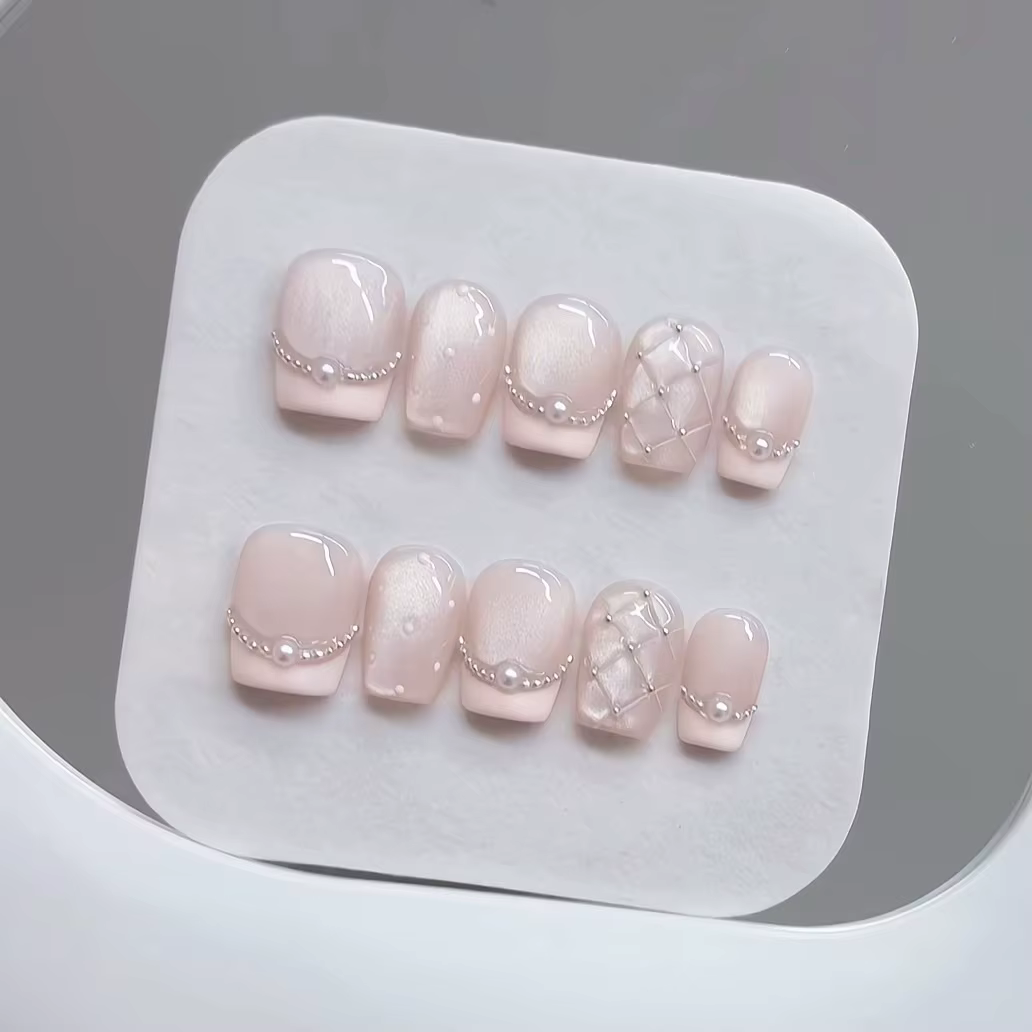 10 pièces presse à la main sur les ongles Plaid perle oeil de chat français Aurora queue de poisson couverture complète