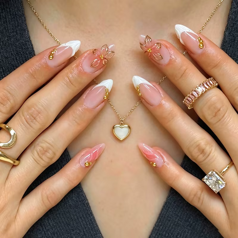 24 faux ongles en amande de luxe