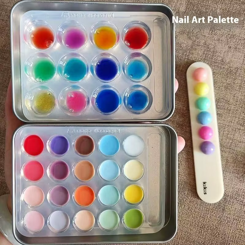 Palette de couleurs pour ongles