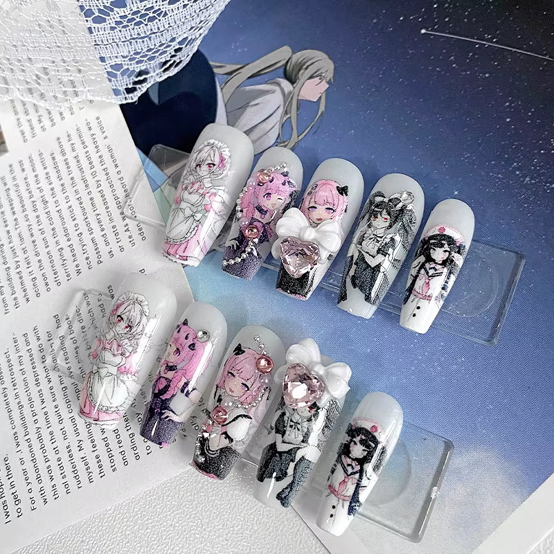 10 faux ongles faits à la main en forme de cercueil