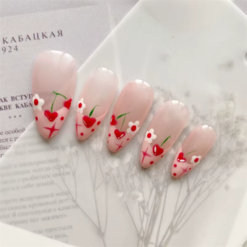 10 faux ongles press-on faits main roses avec cœurs 3D et motifs floraux