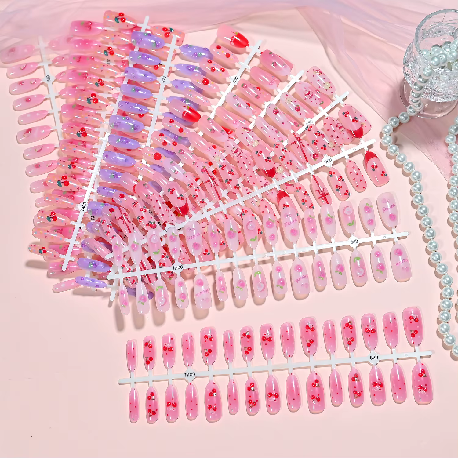 30 faux ongles à presser par feuille