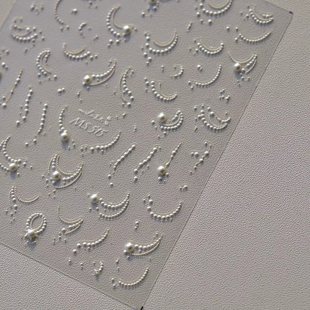 Autocollants 3D pour ongles avec lignes et perles