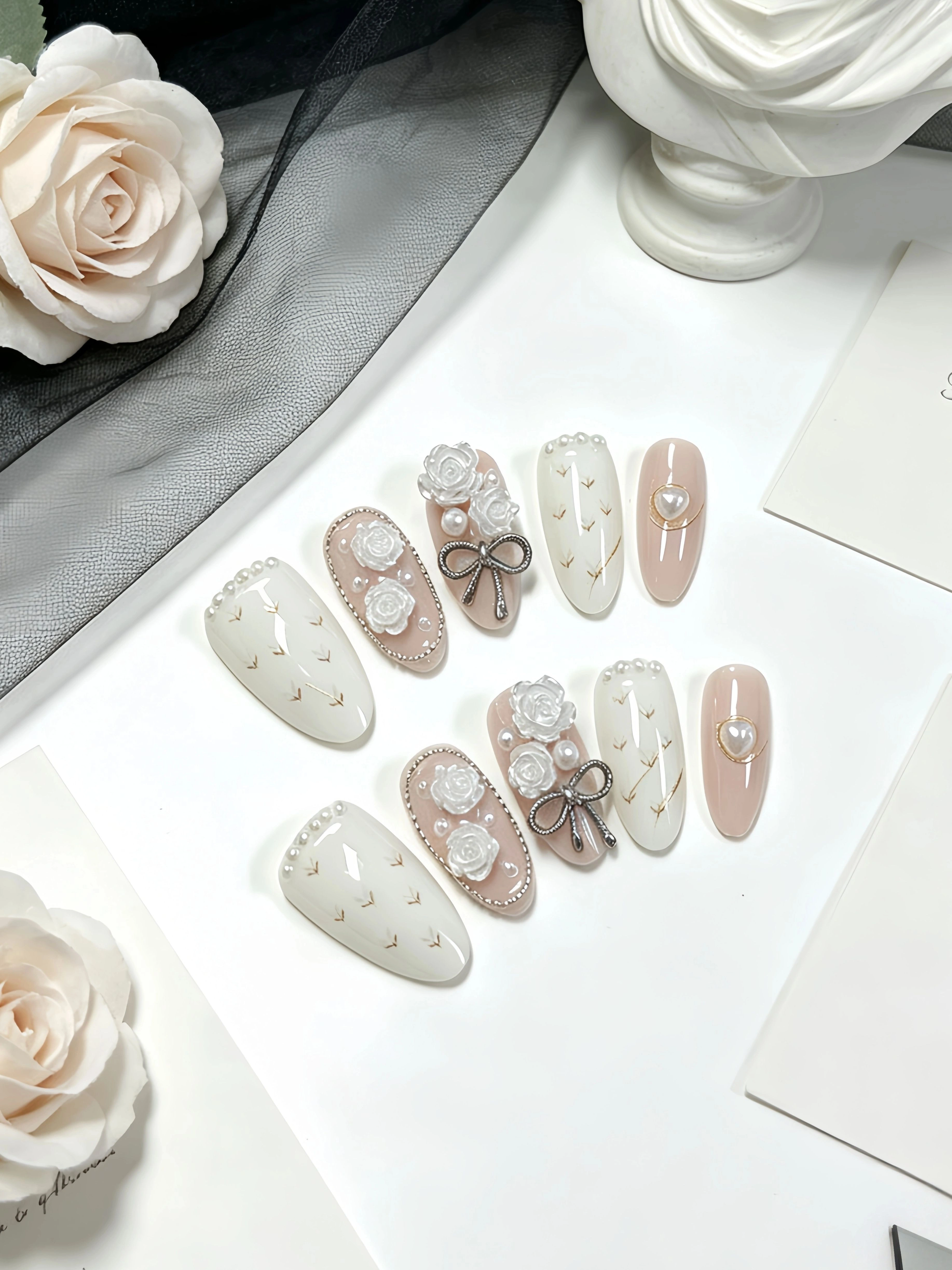 10 faux ongles en forme d'amande