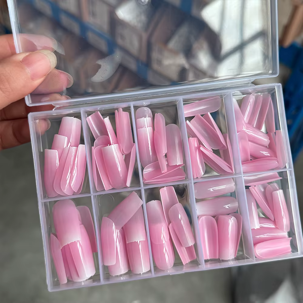 120 faux ongles de ballet ombrés roses de longueur moyenne