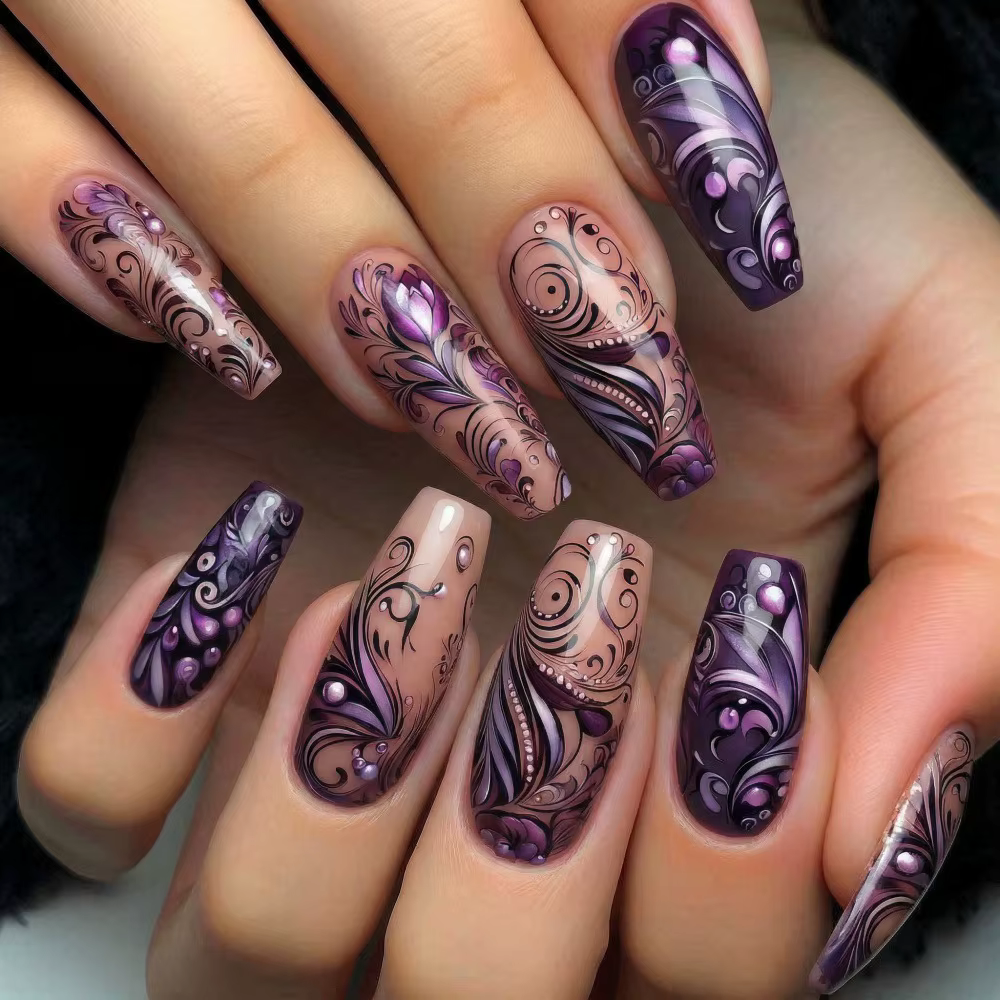Faux ongles moyens pour femmes et filles