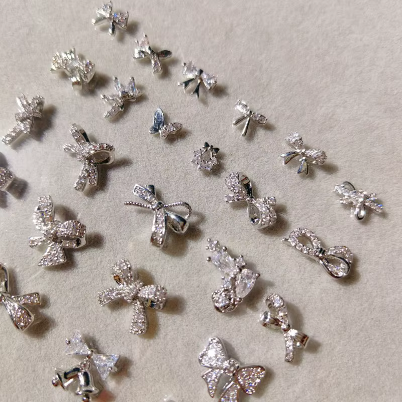Nail Art Super Flash Zircon Bow Argent Petit Papillon Décorations pour Ongles