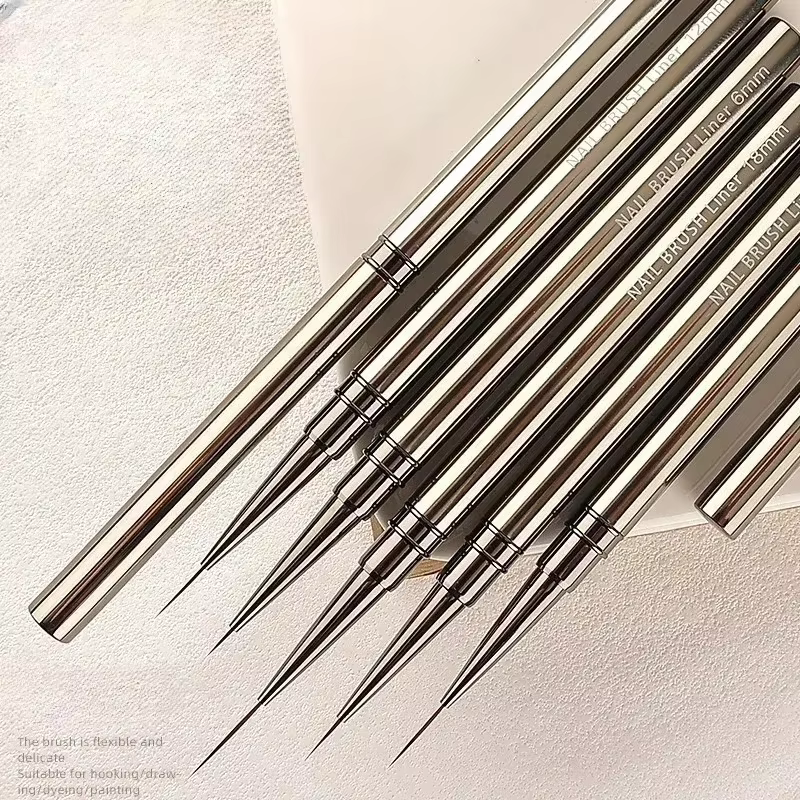 Pinceaux pour nail art