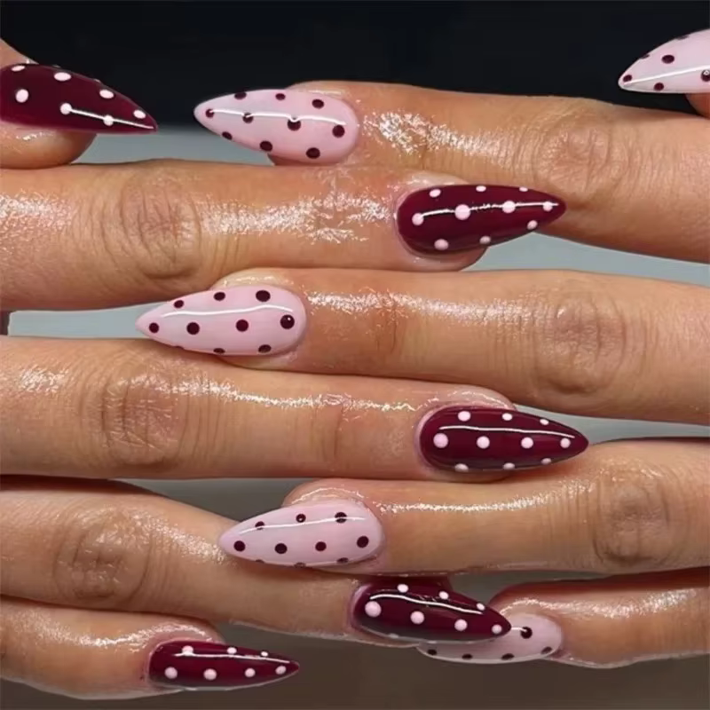 Faux ongles français imprimé léopard amande