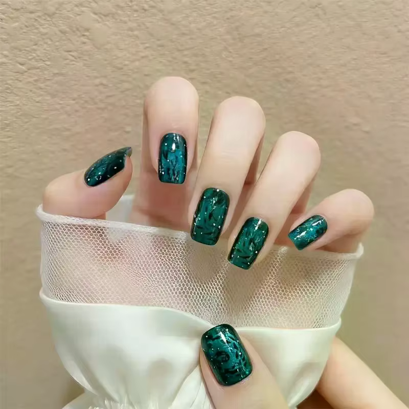 Autocollants creux pour ongles