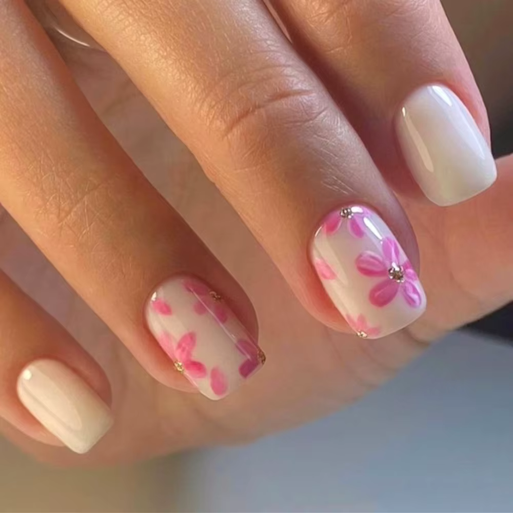 Rose blanc fleurs violet français Nail Art mode portable faux ongles détachable fini