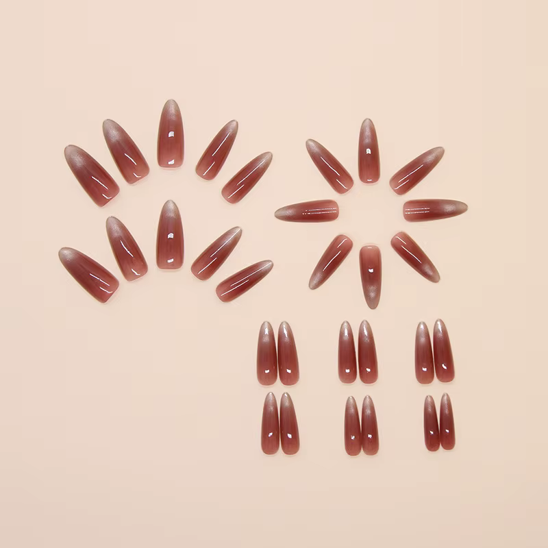 30 faux ongles longs en forme d'amande