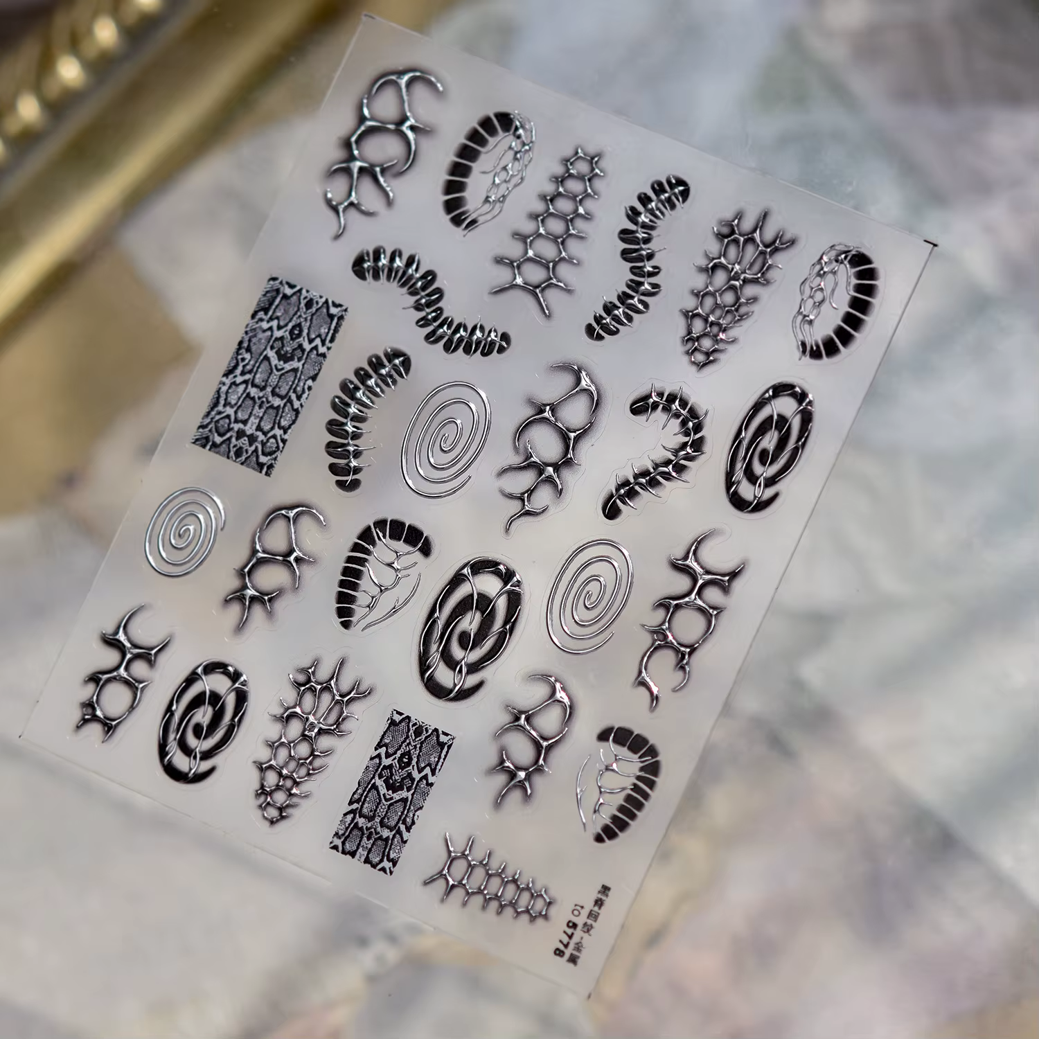 Autocollants pour ongles en métal style punk