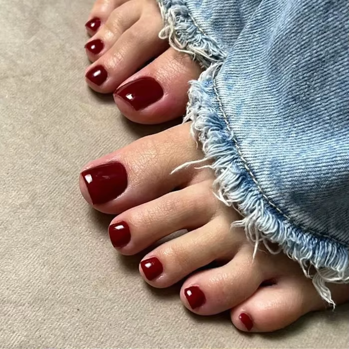 Faux ongles d'orteil à presser
