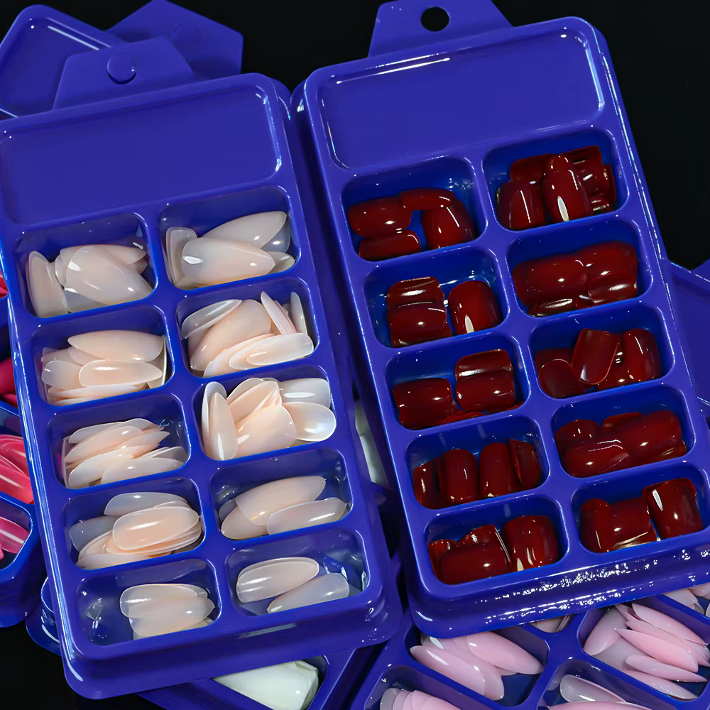 Faux ongles carrés courts rouges