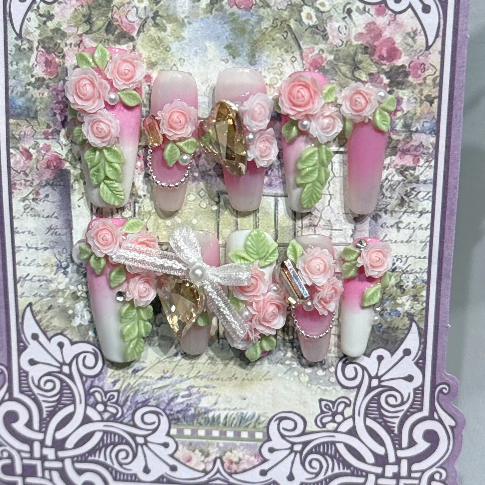 Romantique Floral 3D presse sur ongles à la main Roses feuilles perles arcs mariée mariage Nail Art faux