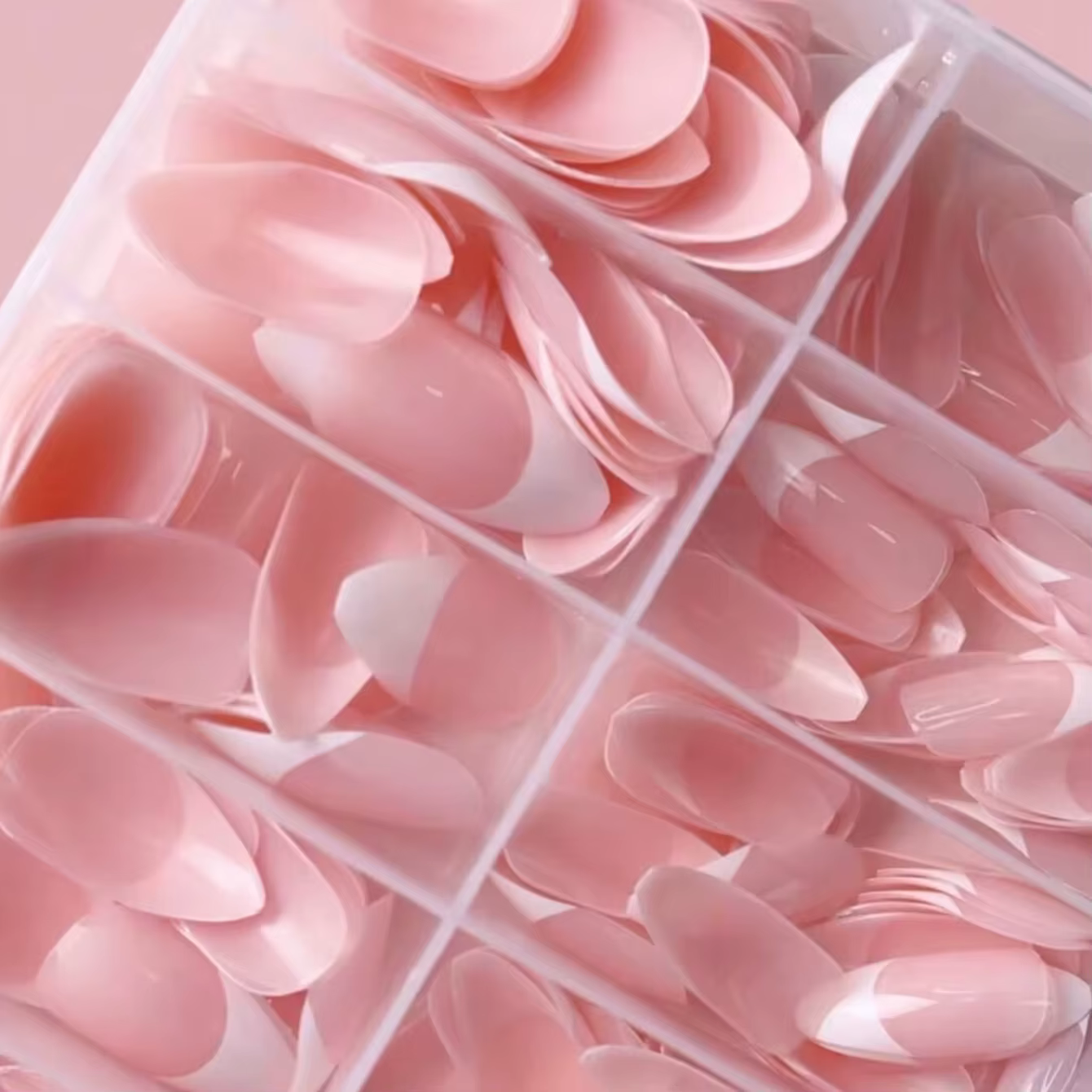 Faux ongles français blanc amande pour femmes et filles