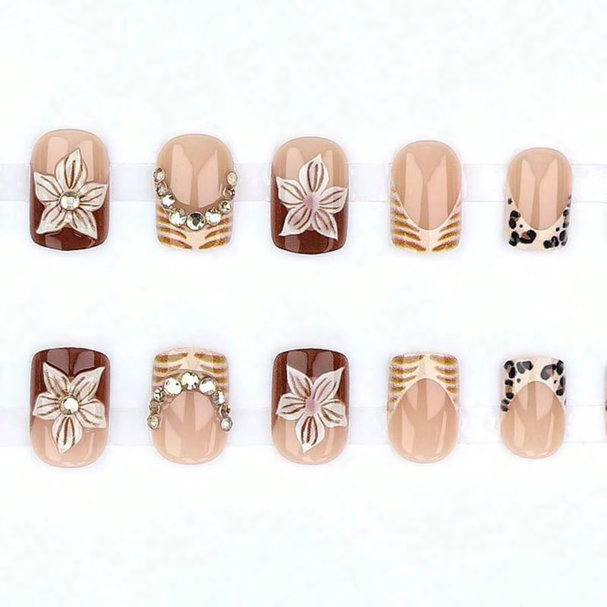 24 faux ongles de style français à motif léopard - Style Hot Girl