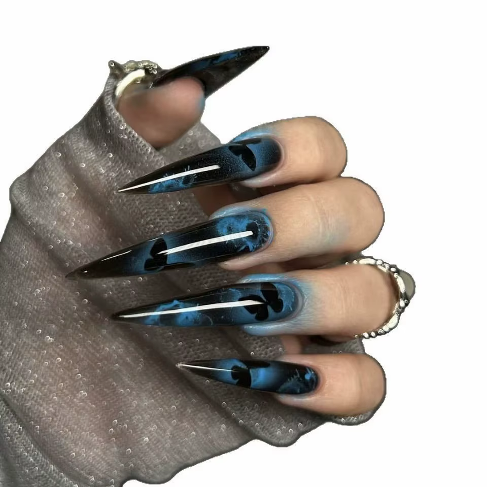 24 pièces bleu foncé papillon Y2k faux ongles épicés filles dégradé français pointu