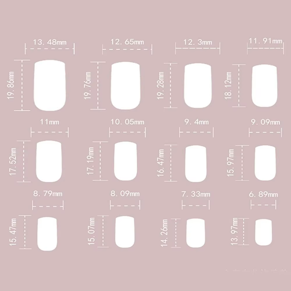 Faux ongles carrés longs à la mode