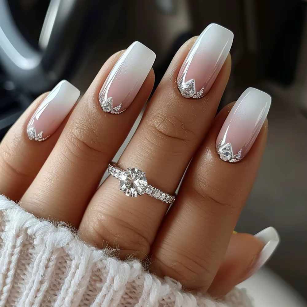 Faux ongles courts N64.avec poudre scintillante pour filles