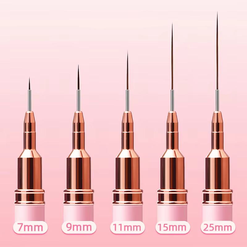 Ensemble de pinceaux pour revêtement d'ongles