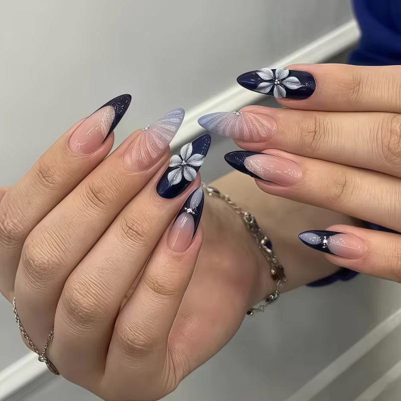 24 faux ongles à presser