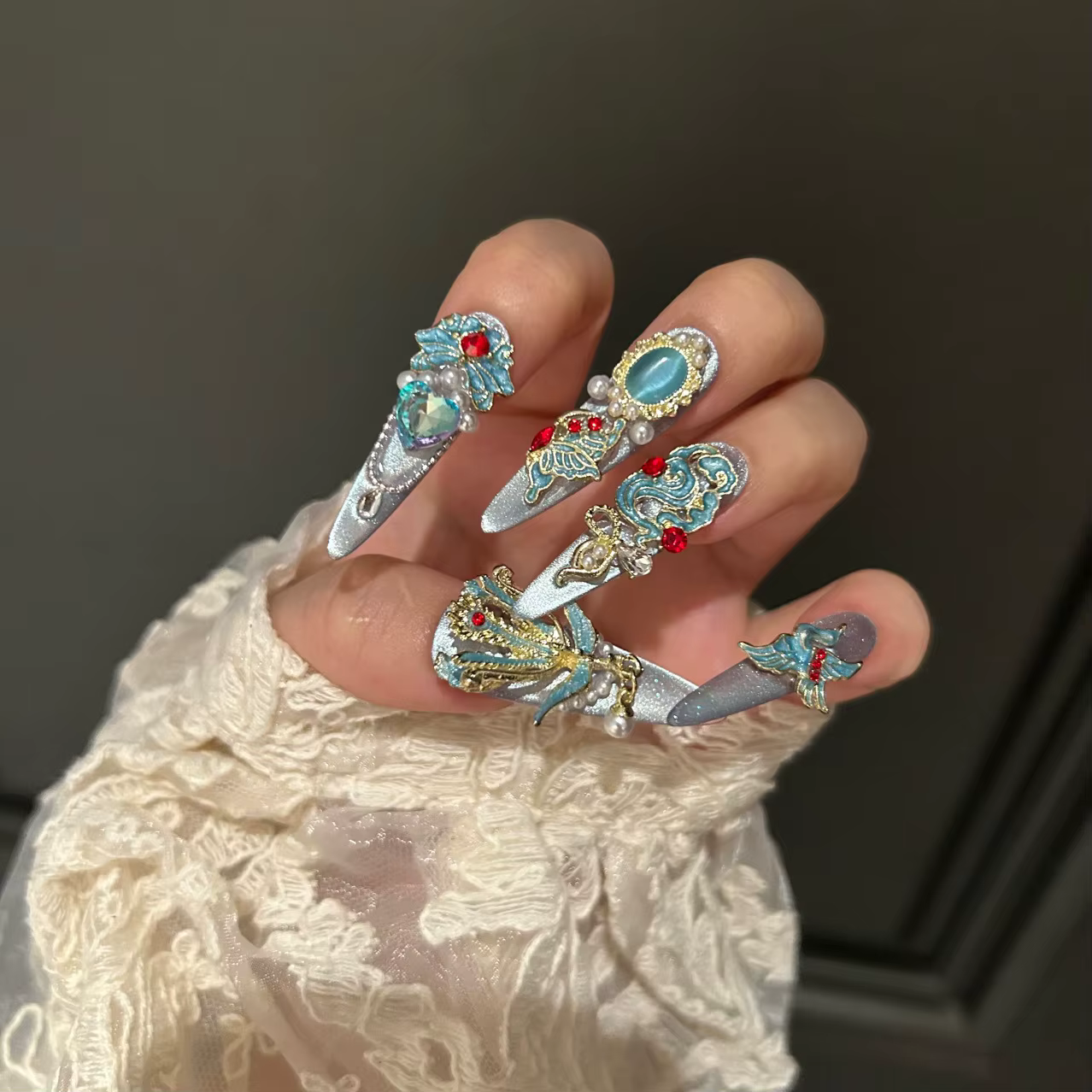 Baroque - Style presse - sur les ongles avec strass perles accessoires en métal