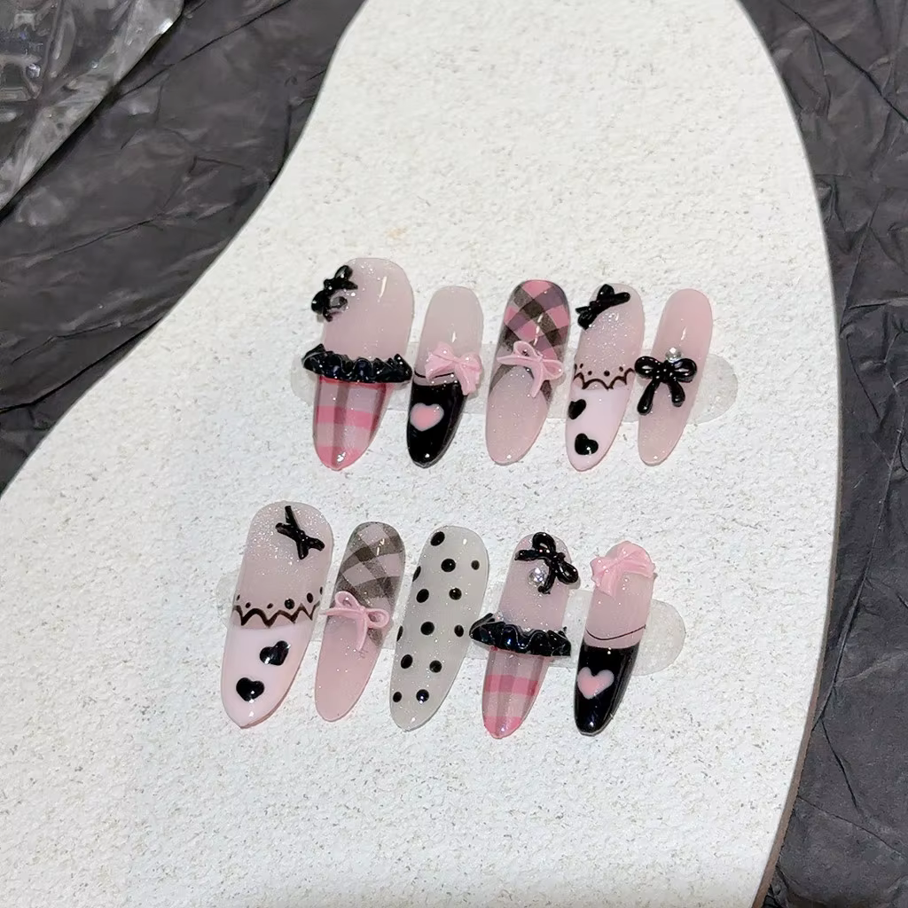 Noir rose doux français amande presse à la main sur les ongles grille à pois amour jupe Ballet faux