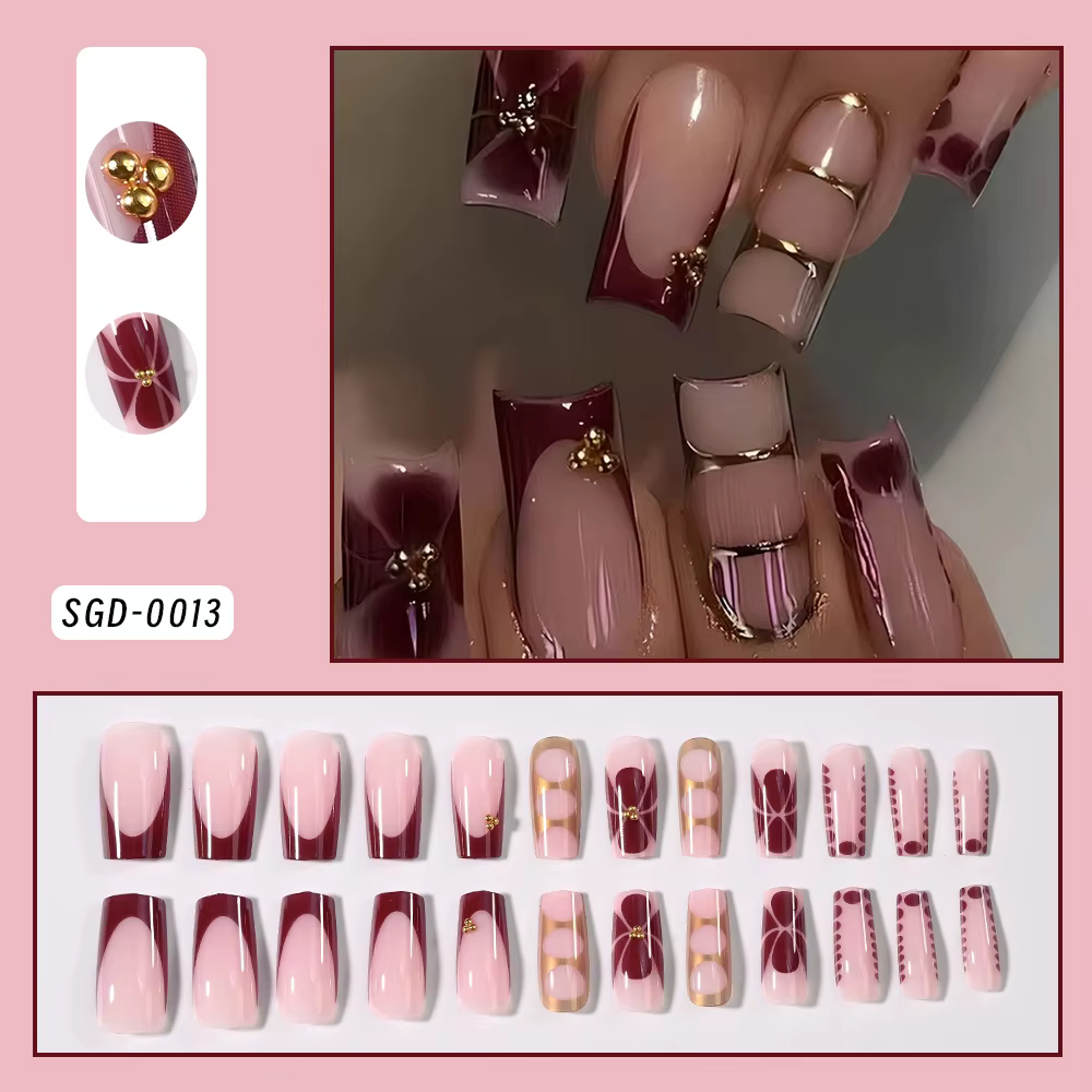 24 pièces bordeaux Floral doré rayure press-on ongles carrés cadeau de manucure fait à la main avec colle gelée et lime pour fête/usage quotidien *