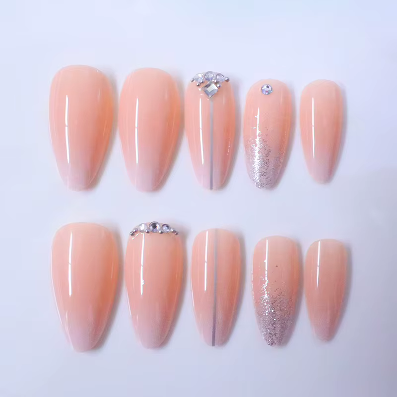 24 faux ongles longs en forme d'amande