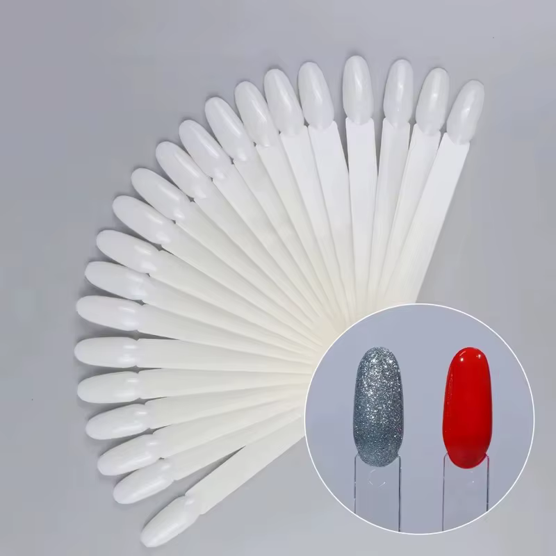 50 pièces de faux ongles noirs naturels transparents