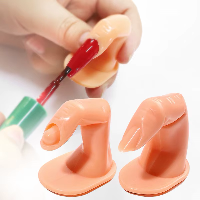 Outil pour faux ongles 2023
