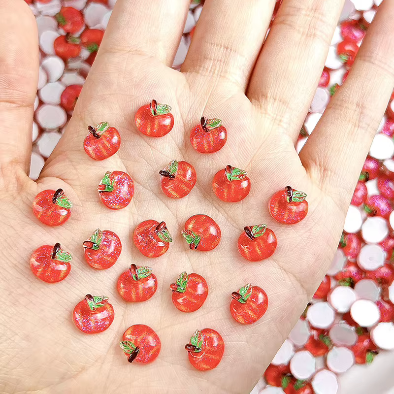 Décorations pour ongles en résine rouge simulée 3D