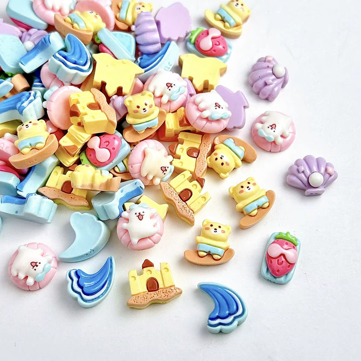 Breloques d'art d'ongle de dessin animé mignon