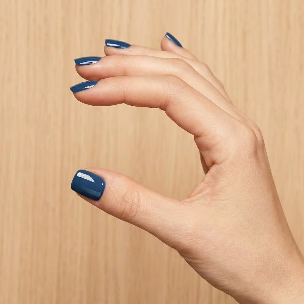 Vernis à ongles gel bleu-gris profond Hassleless 15 ml