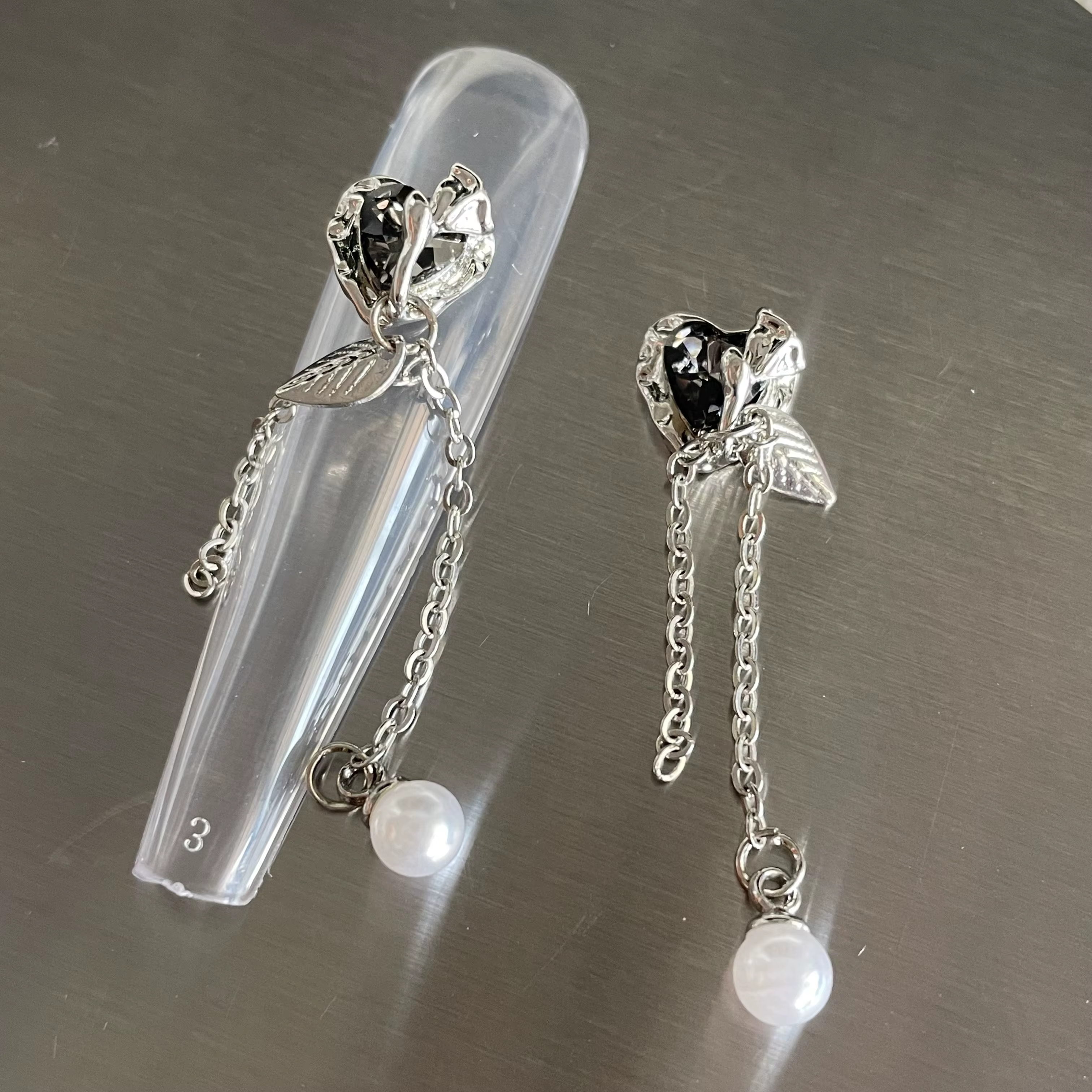 Rose Guard- Design Unique manucure longs pendentifs coeur verre cristal chaînes métalliques bijoux perles gouttes