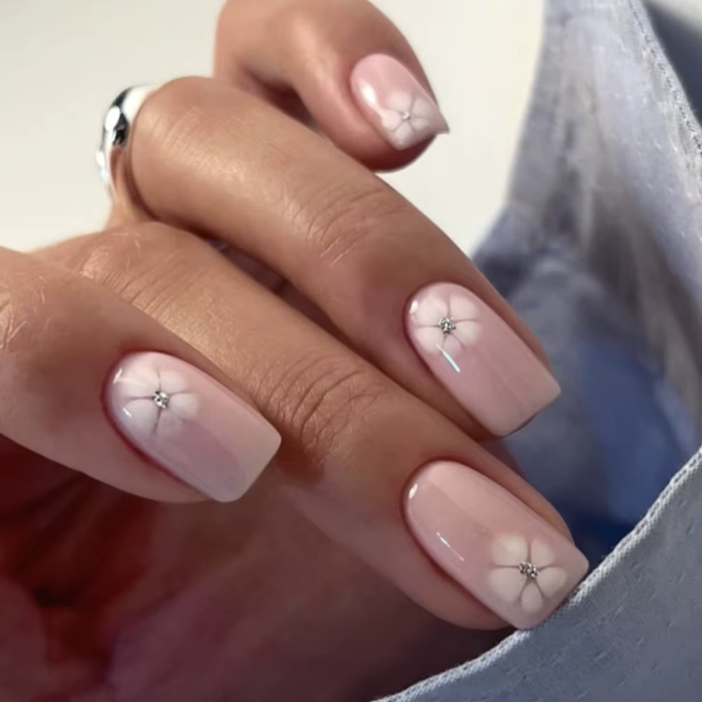 Rose blanc fleurs violet français Nail Art mode portable faux ongles détachable fini