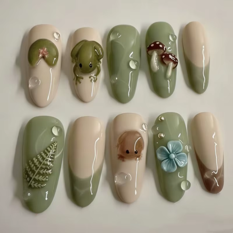 24 faux ongles à presser en amande