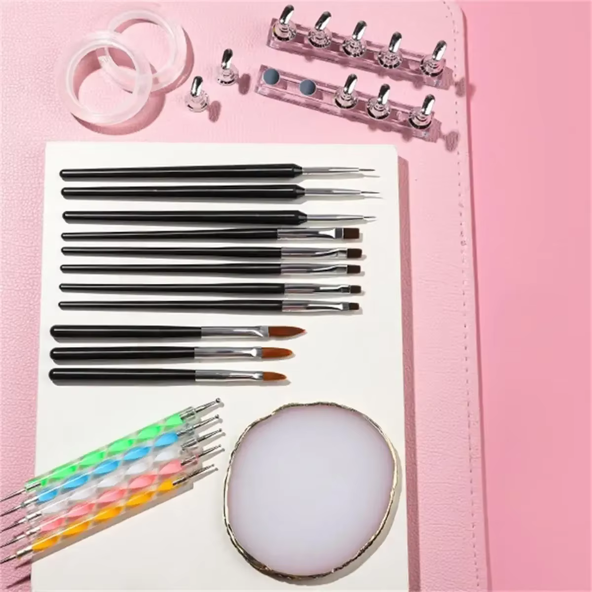 Kit de bricolage pour nail art 21 pièces – 11 pinceaux + 5 stylos à points + 2 supports magnétiques + palette + 2 rubans adhésifs – Essentiel pour salon et maison