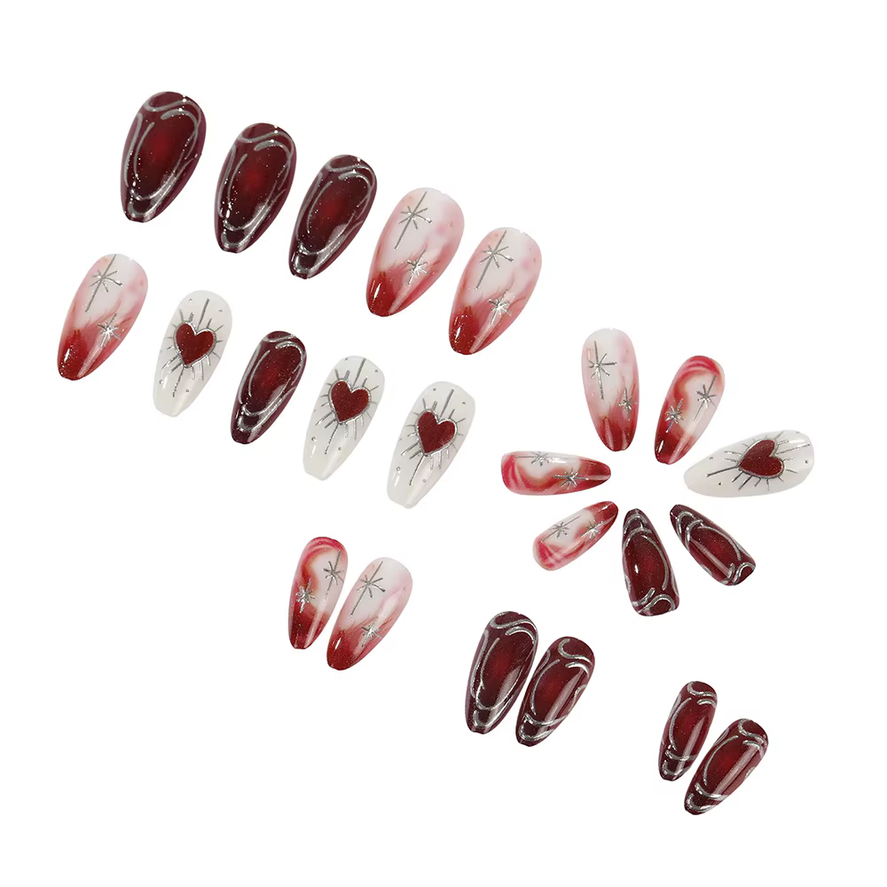 Faux ongles 3D pour la saint-valentin