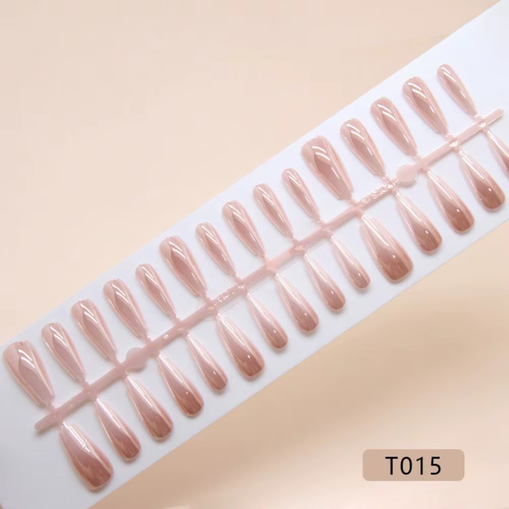 Faux ongles carrés longs et brillants