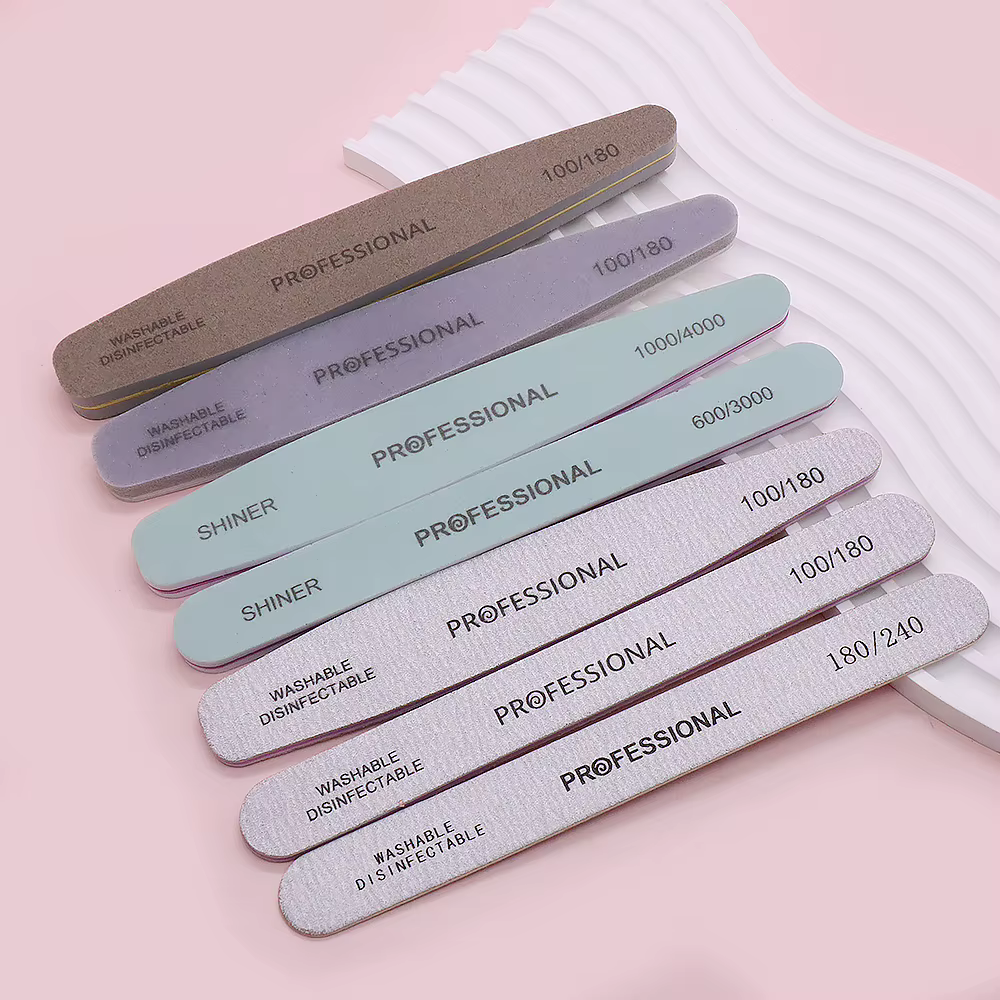 Kit de 7 outils de soin des ongles
